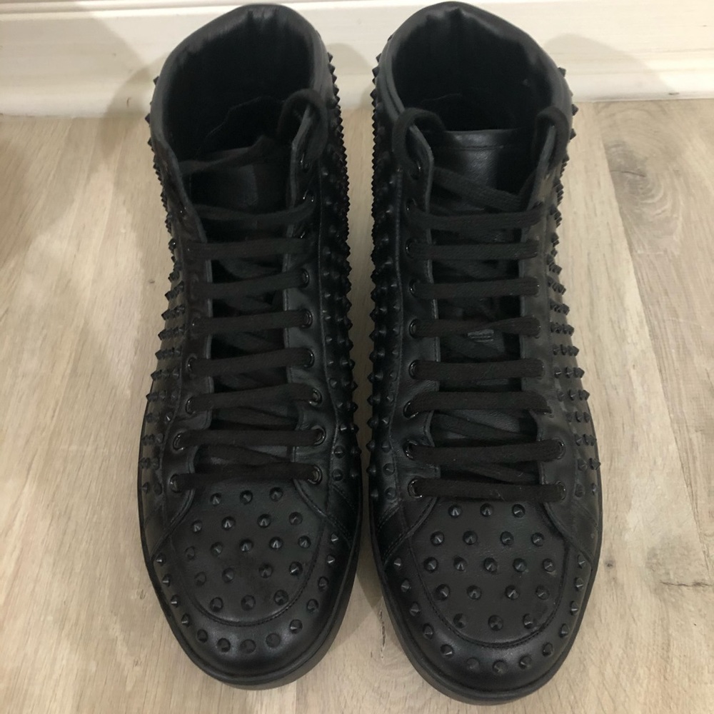Men’s high top Gucci sneaker